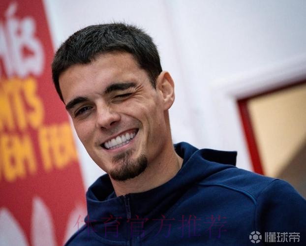 米体:那不勒斯将以1800万欧从赫罗纳签古铁雷斯 米体:那不勒斯将以1800万欧从赫罗纳签古铁雷斯